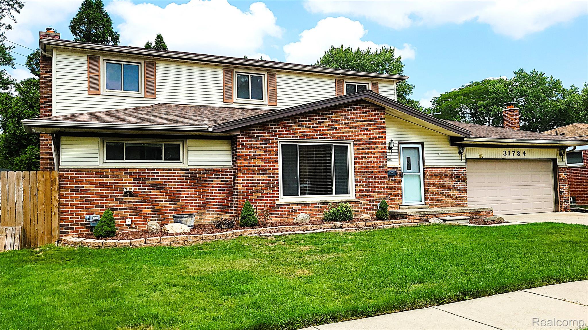 31784 Penn Street Property Photo 28