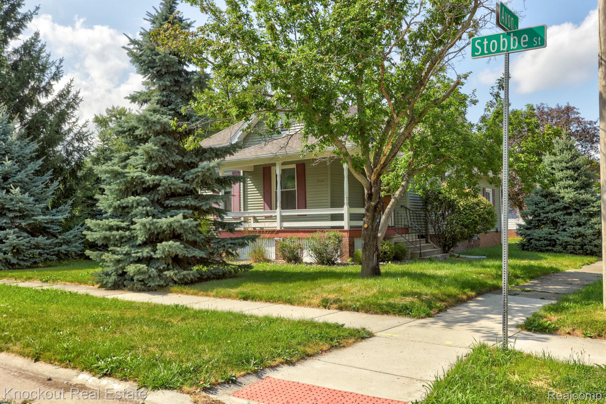 2502 Stobbe Street Property Photo 2