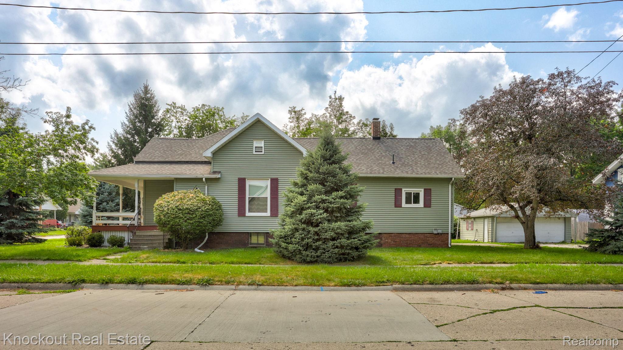 2502 Stobbe Street Property Photo 3