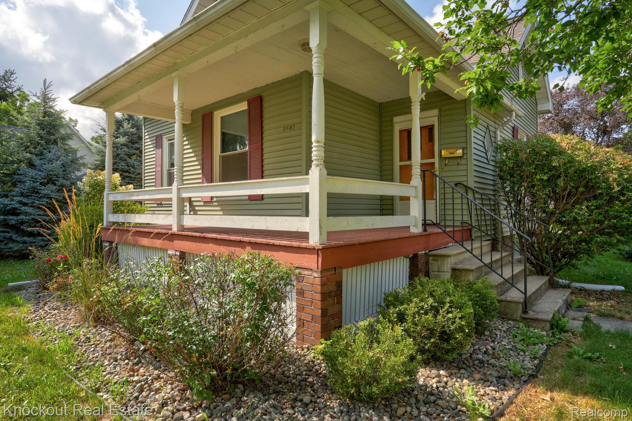 2502 Stobbe Street Property Photo 7