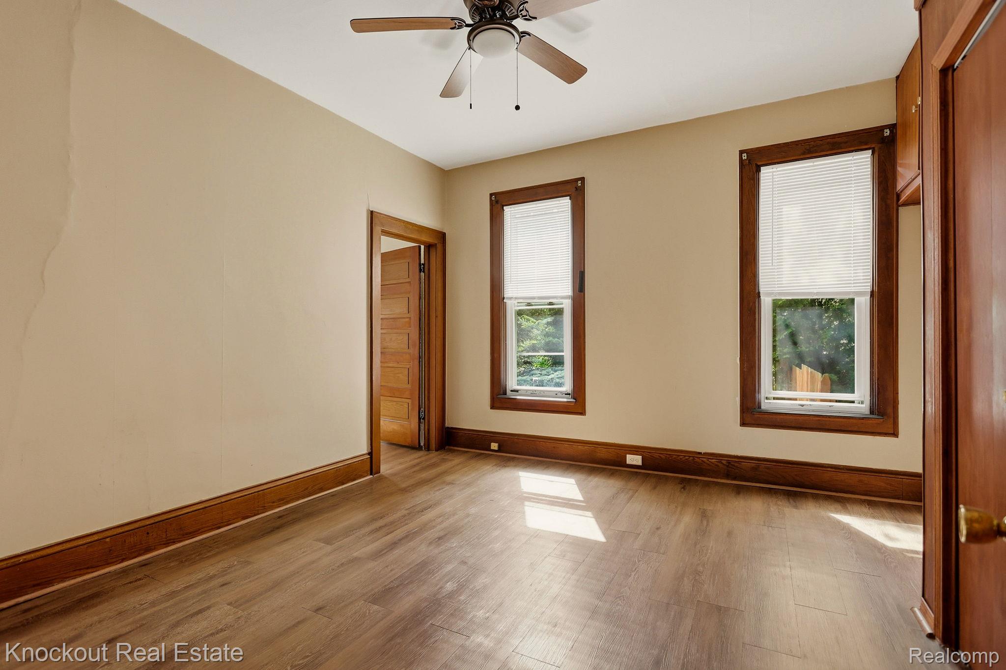 2502 Stobbe Street Property Photo 26