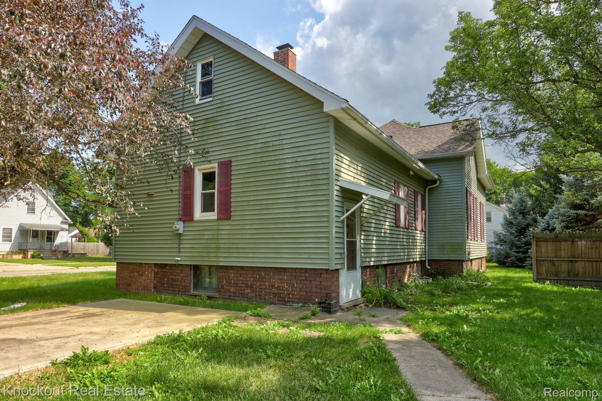 2502 Stobbe Street Property Photo 29