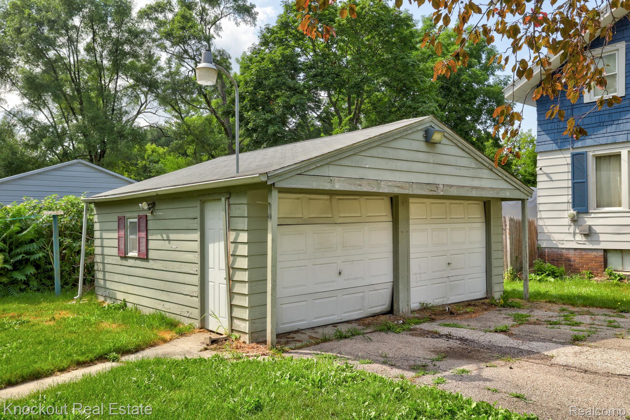 2502 Stobbe Street Property Photo 31