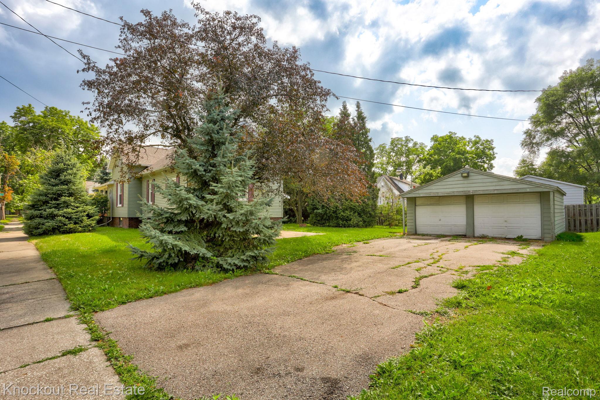 2502 Stobbe Street Property Photo 33