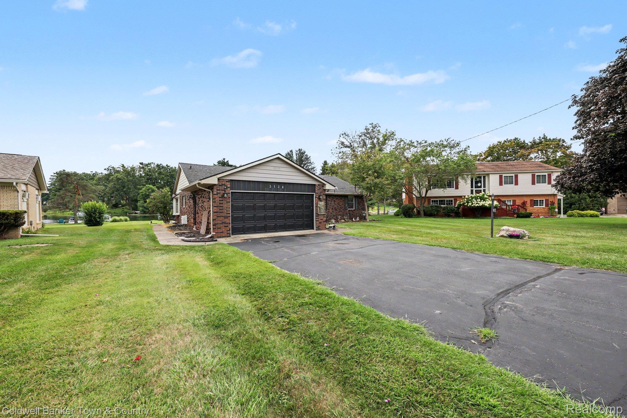 5134 Red Fox Drive Property Photo 22