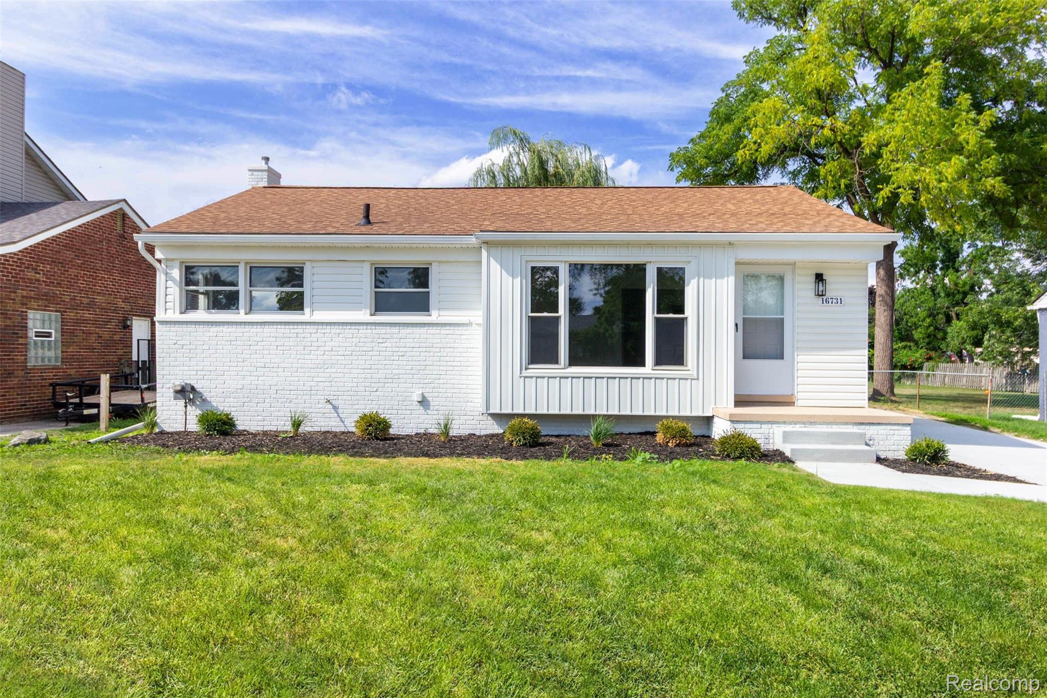 16731 College Property Photo 1