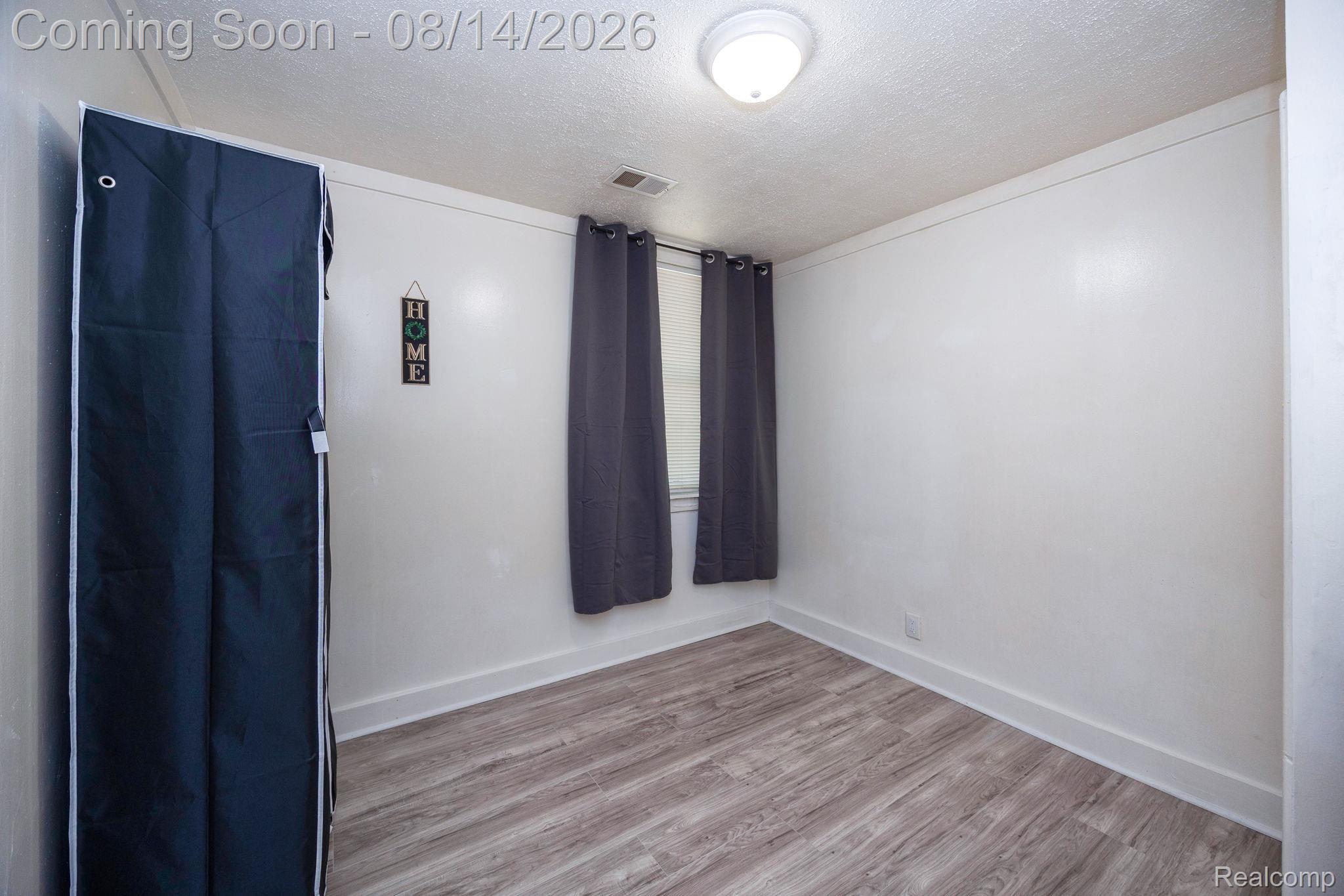 54 Walnut Street Property Photo 22