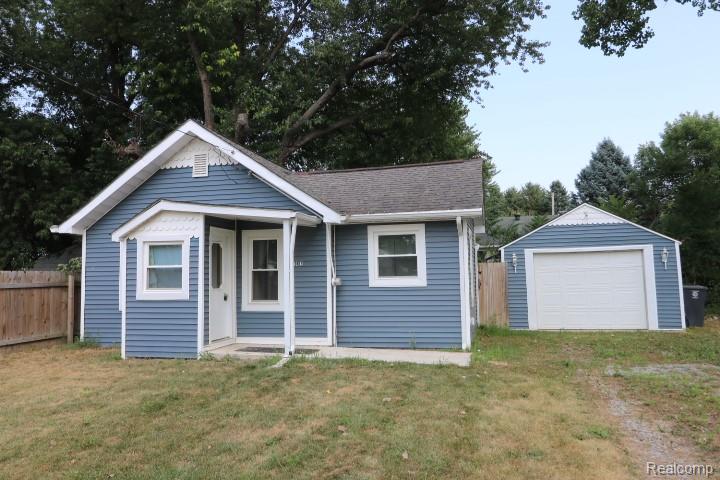 4142 Coggins Avenue Property Photo 1
