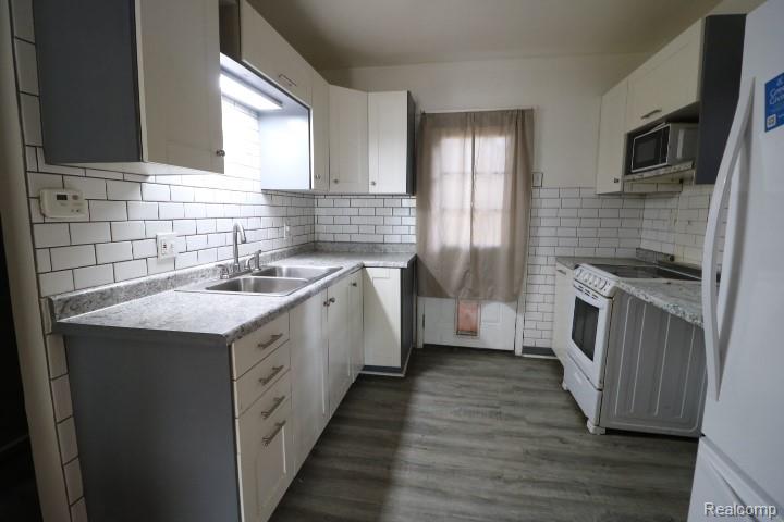 4142 Coggins Avenue Property Photo 7