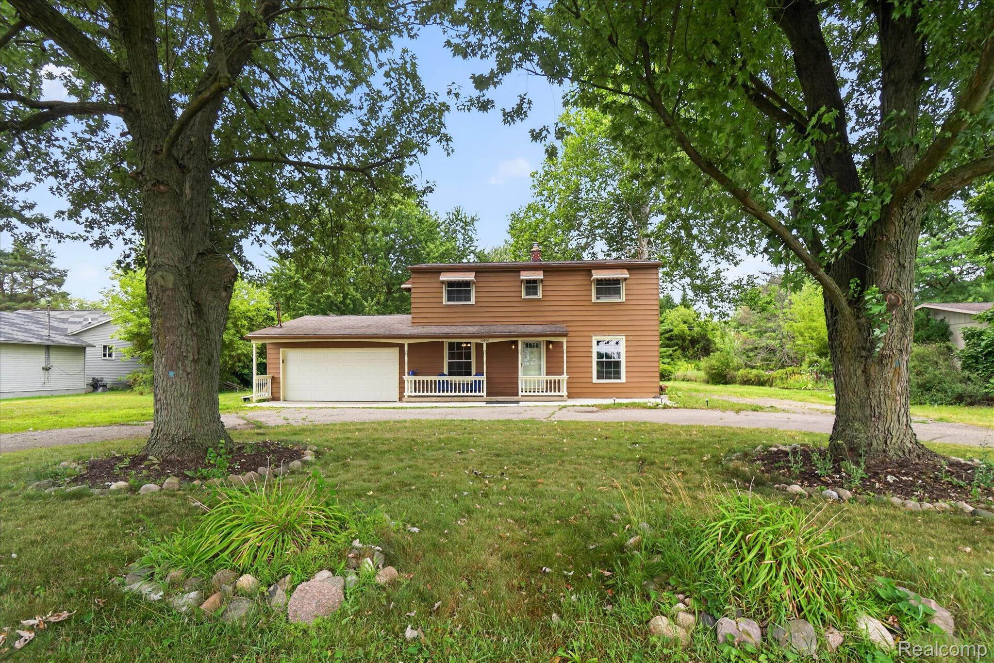 10356 Linden Road Property Photo 3