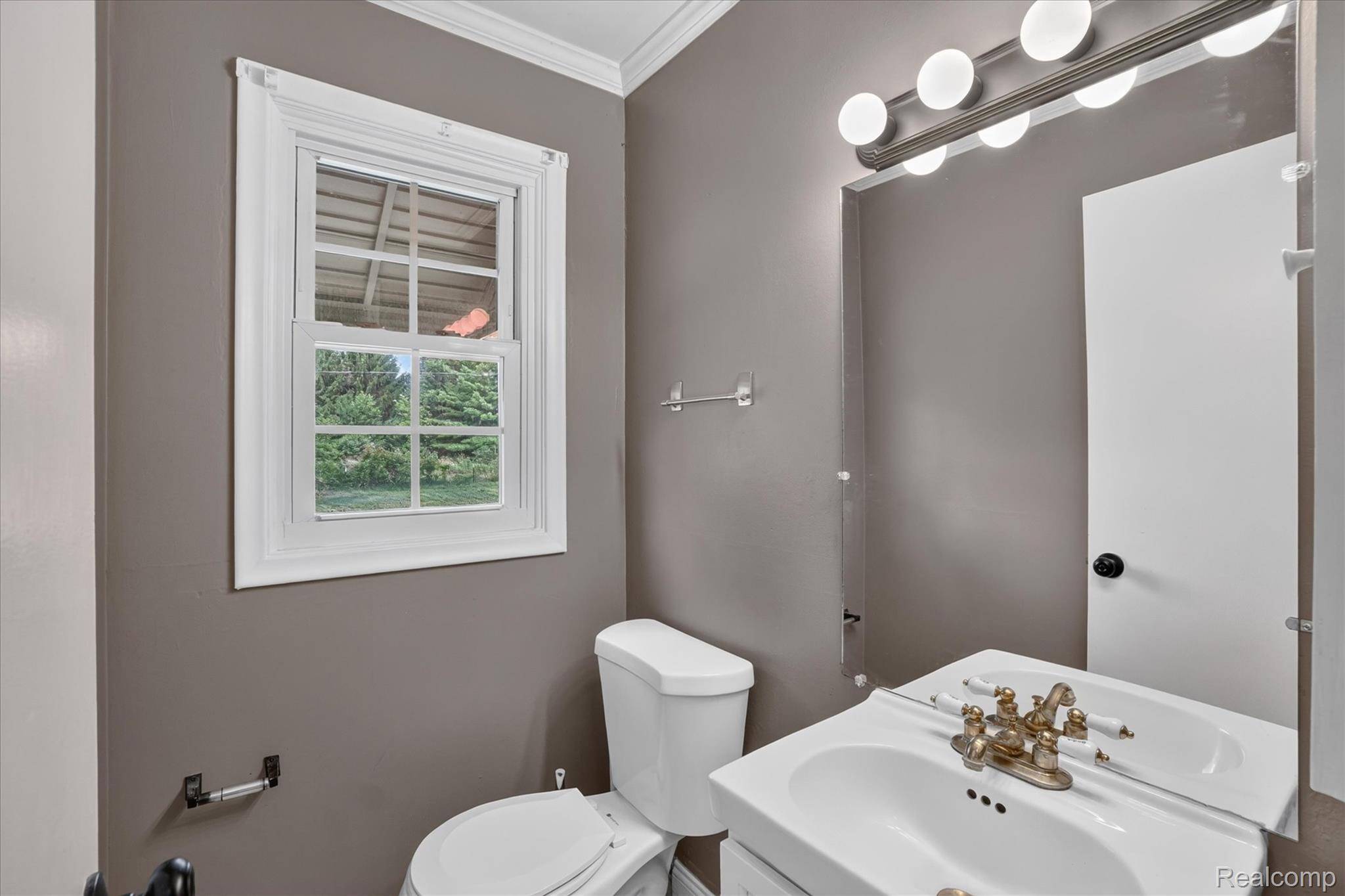 10356 Linden Road Property Photo 25