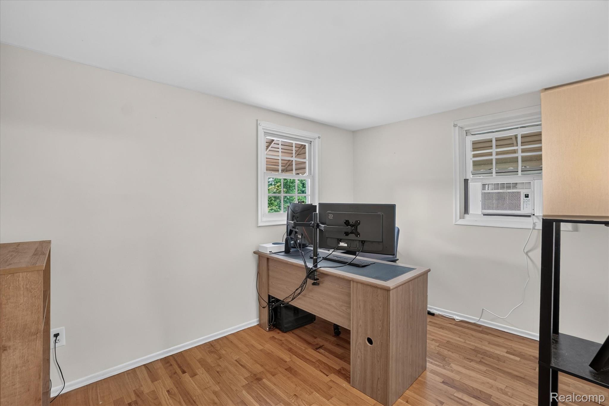 10356 Linden Road Property Photo 29