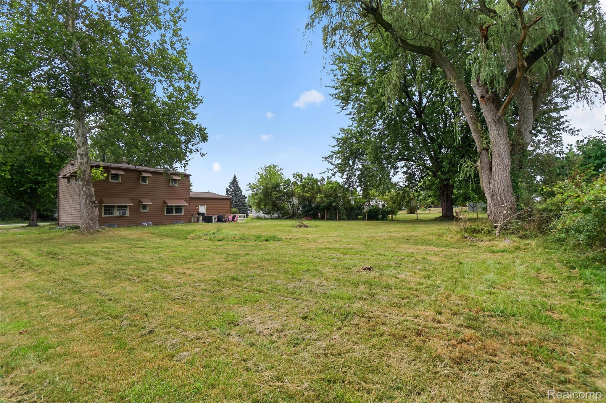 10356 Linden Road Property Photo 46