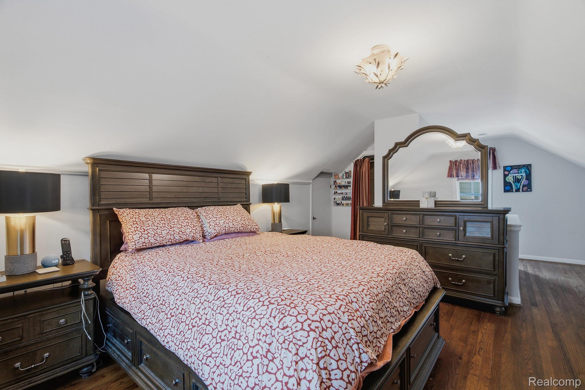 134 S Connecticut Avenue Property Photo 11