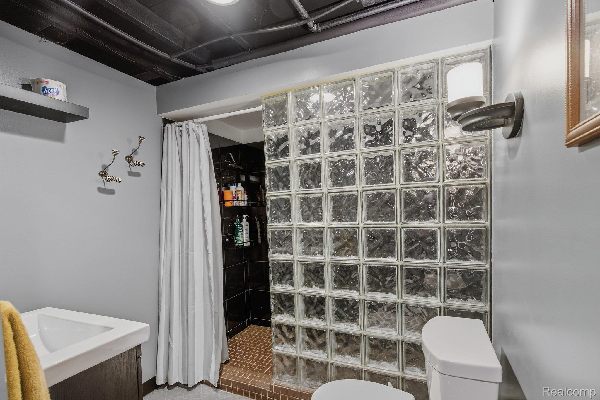 134 S Connecticut Avenue Property Photo 19