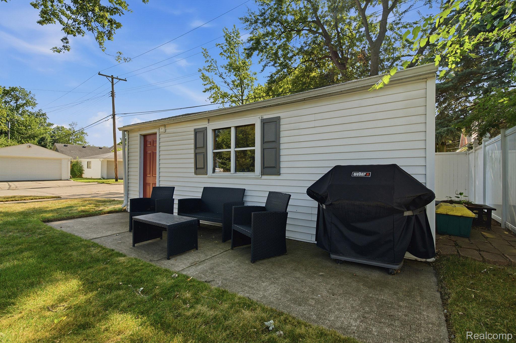 134 S Connecticut Avenue Property Photo 23