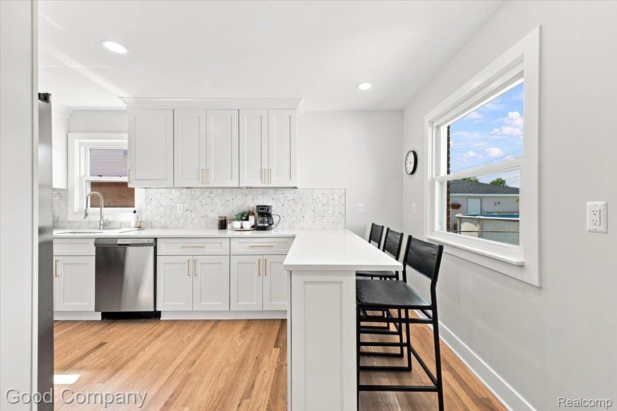 17945 Breezeway Property Photo 11
