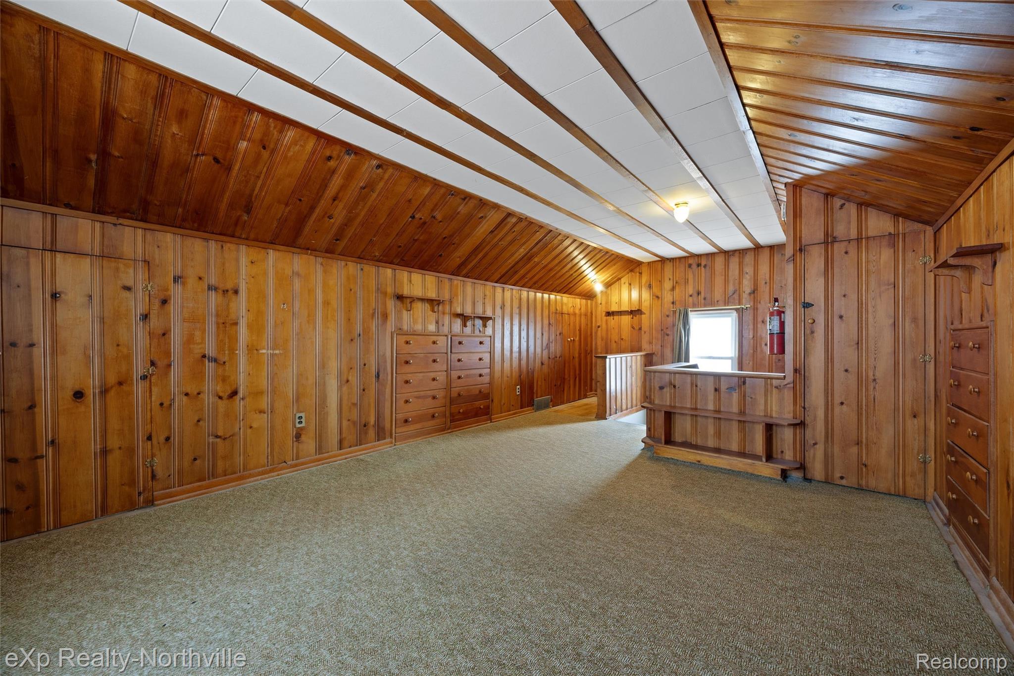 20284 Beaufait Street Property Photo 16