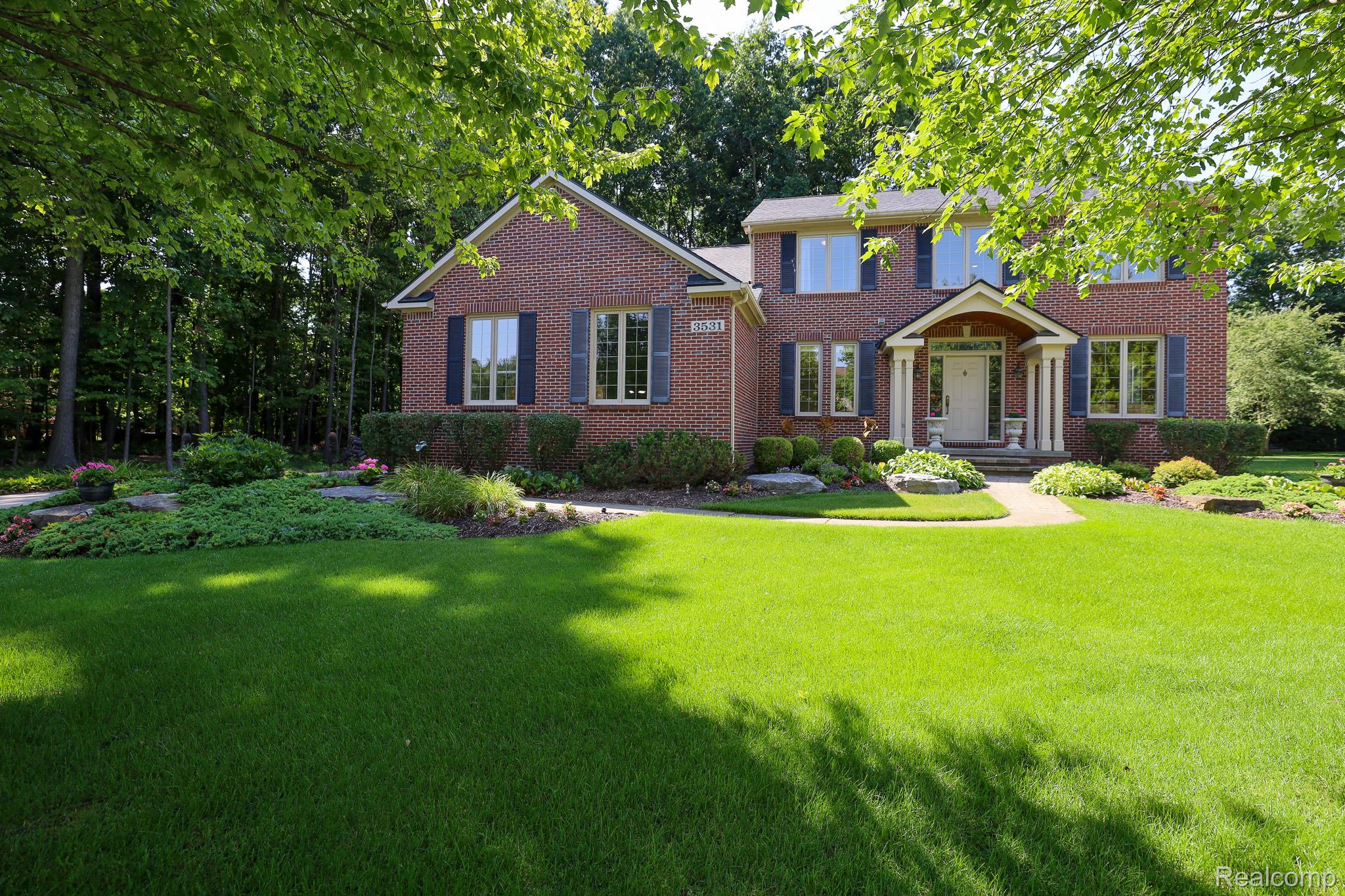 3531 Stoneridge Court Property Photo 1