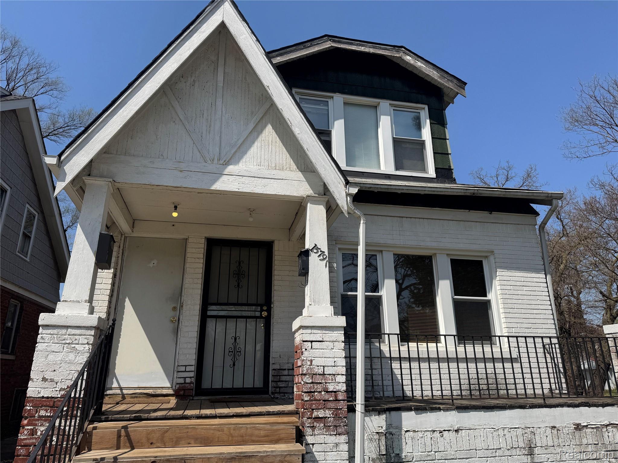 15791 Cherrylawn Street Property Photo 1