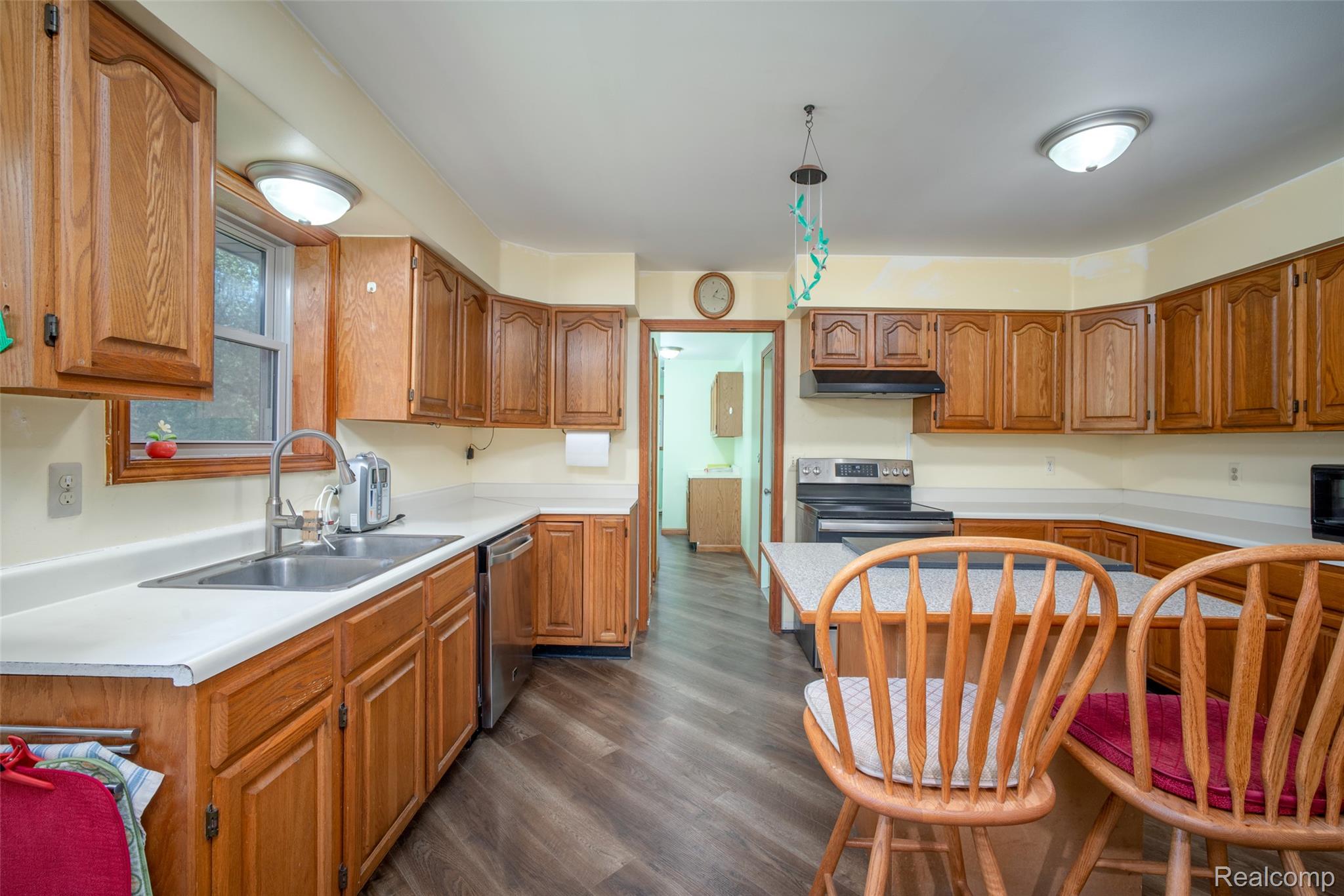 7117 Ontario Street Property Photo 9
