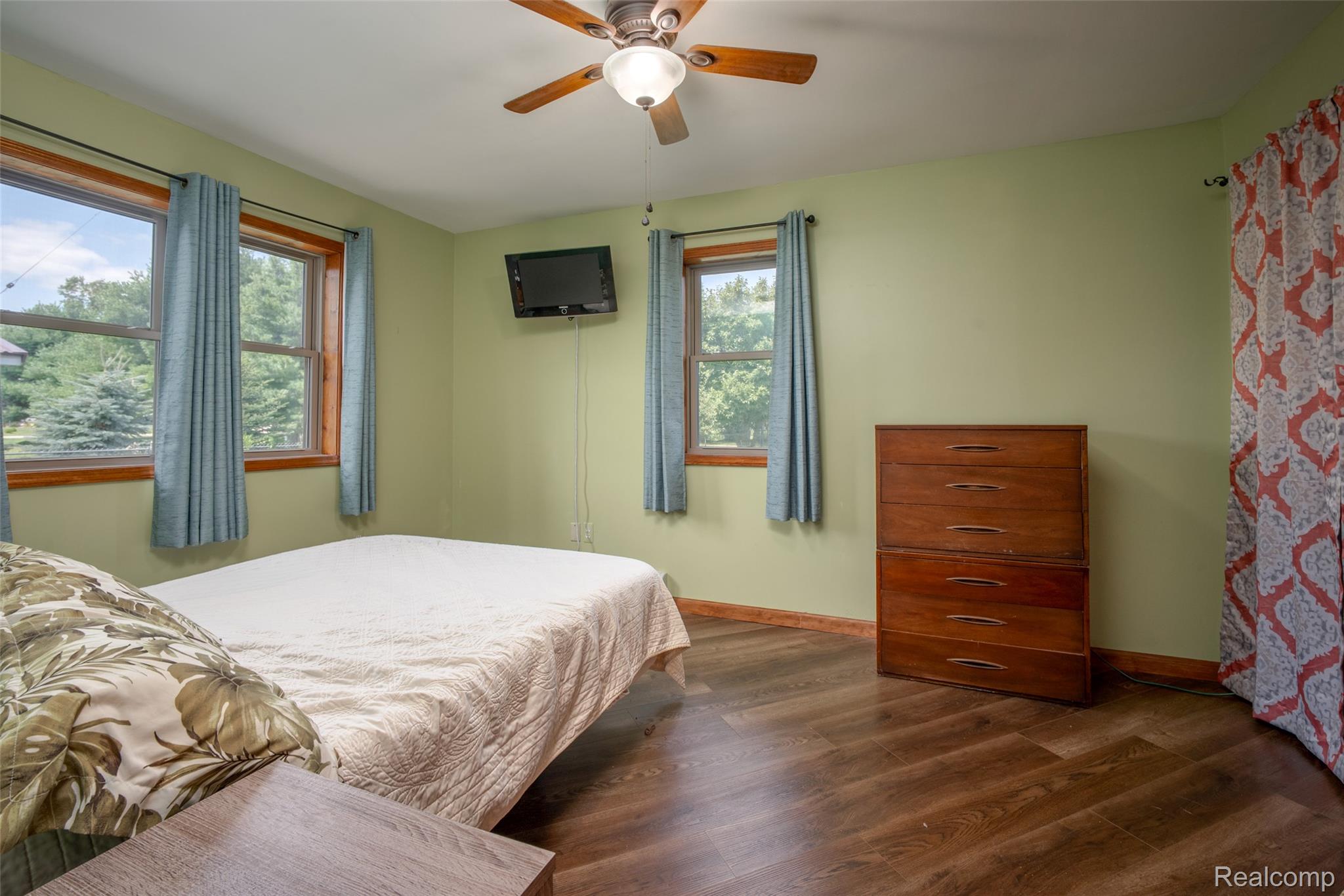 7117 Ontario Street Property Photo 15