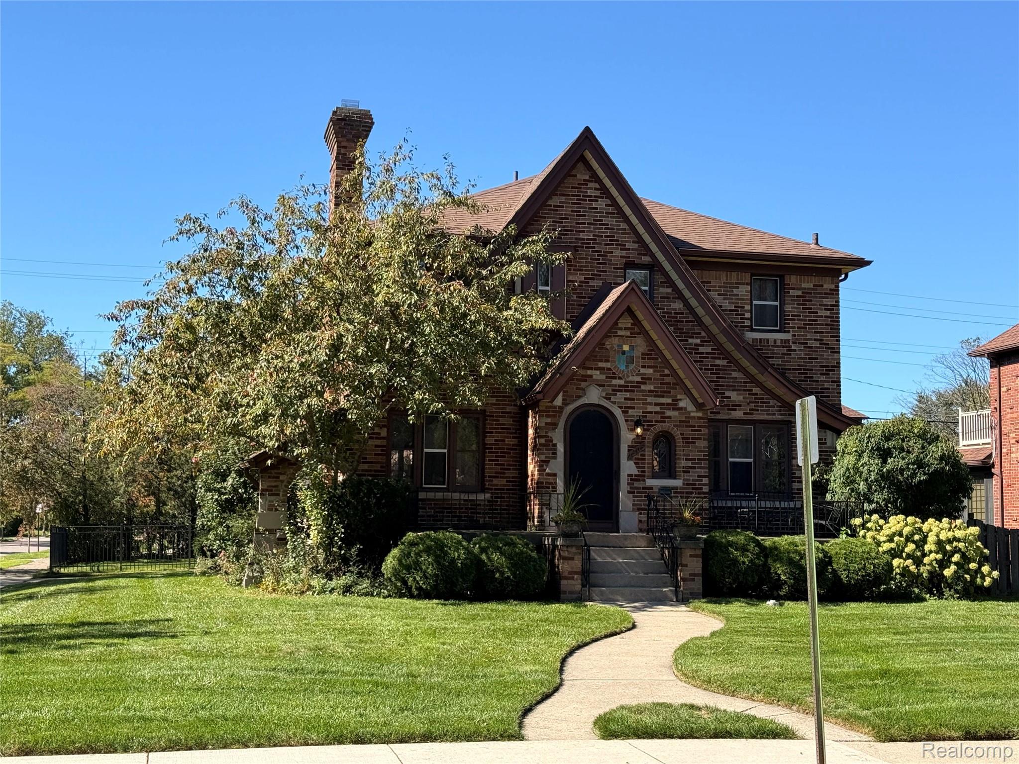 1305 Bedford Road Property Photo 1