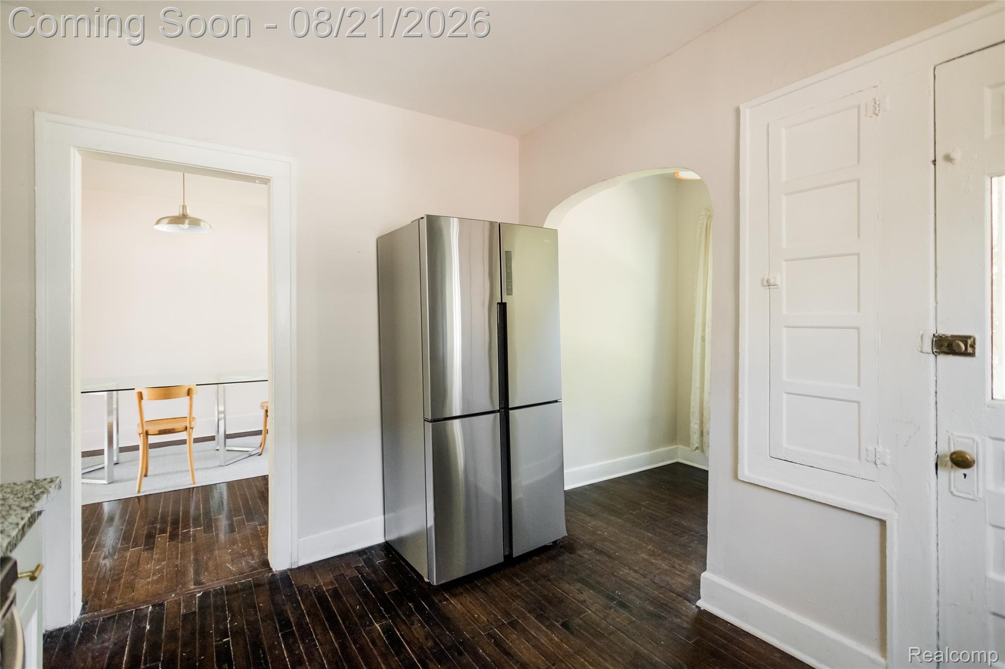 351 Chalmers Street Property Photo 11