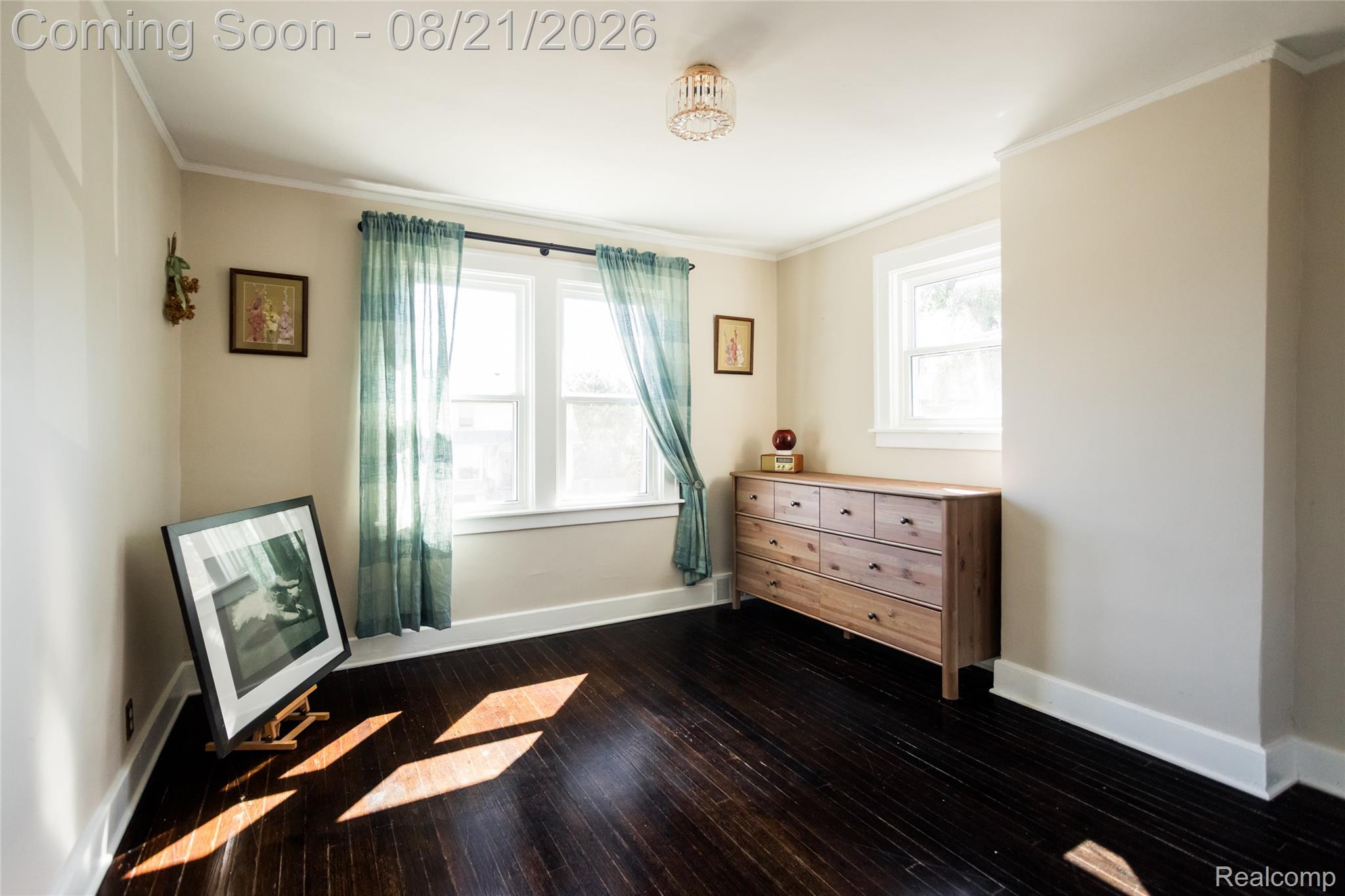 351 Chalmers Street Property Photo 20