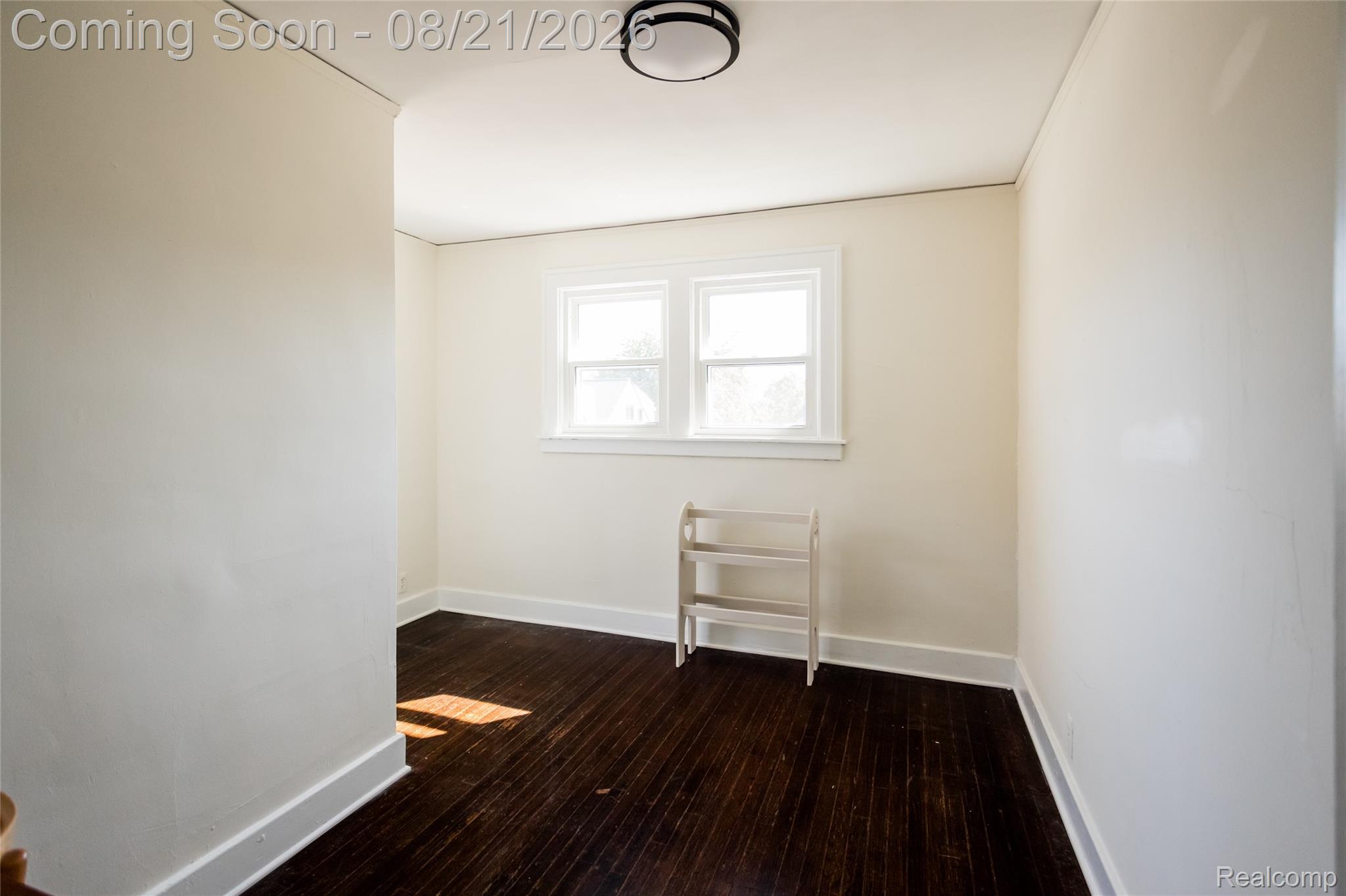 351 Chalmers Street Property Photo 25