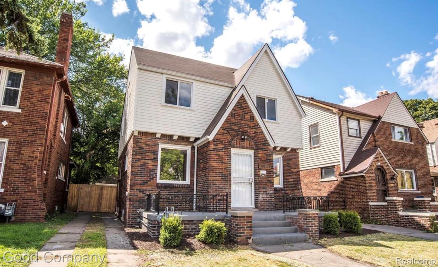 16149 Wisconsin Street Property Photo 1
