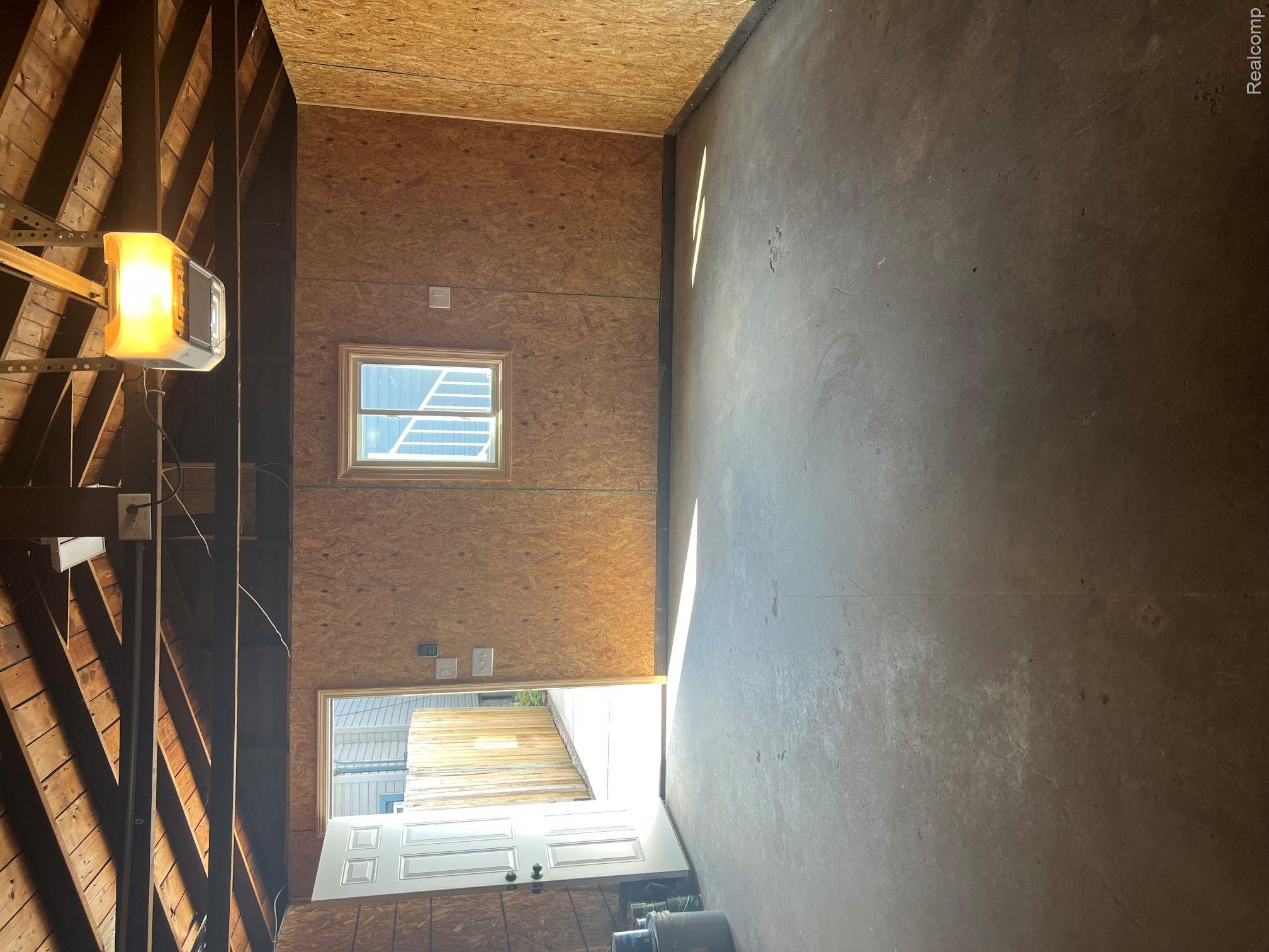 256 Hudson Street Property Photo 5