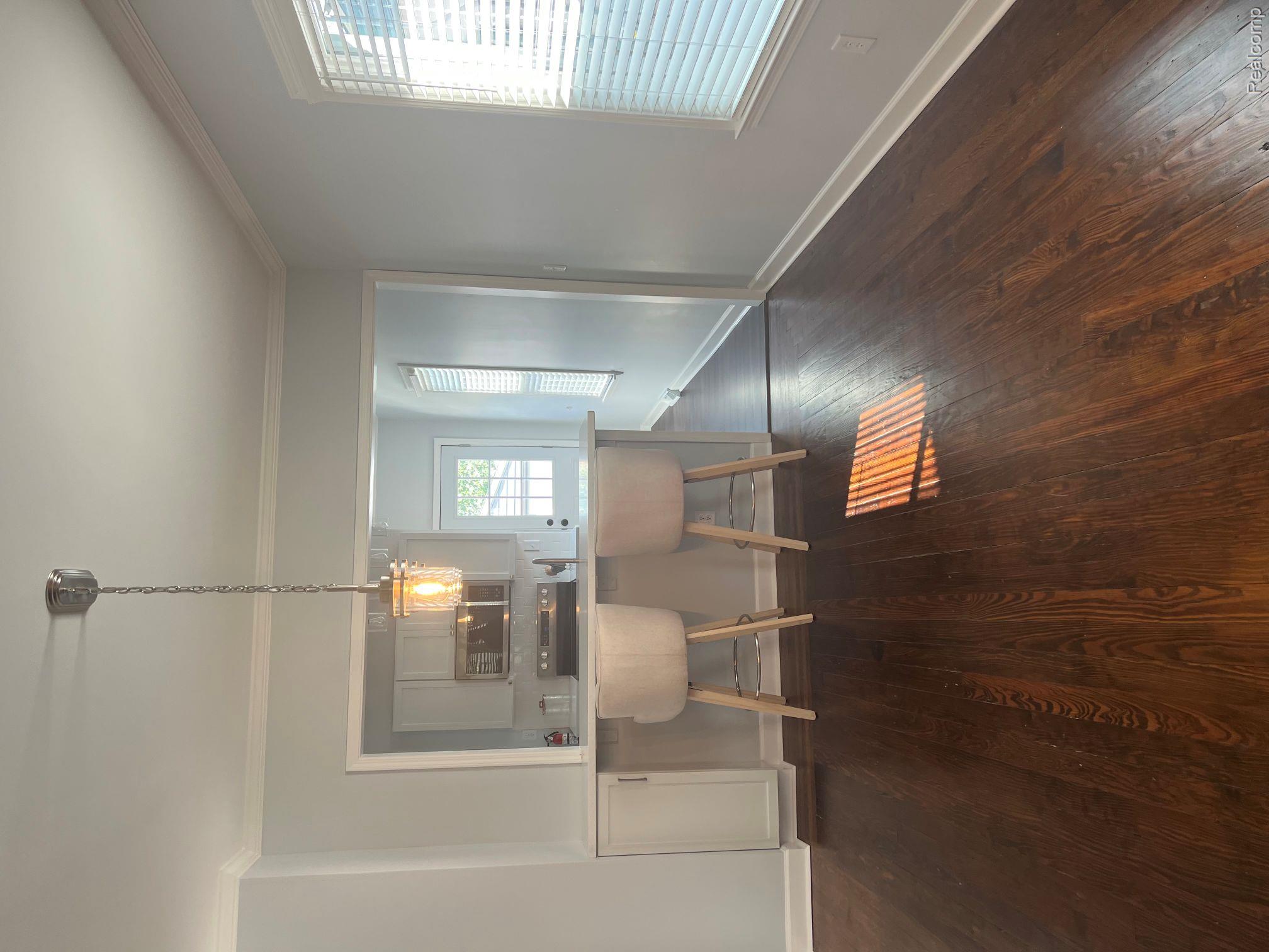 256 Hudson Street Property Photo 10