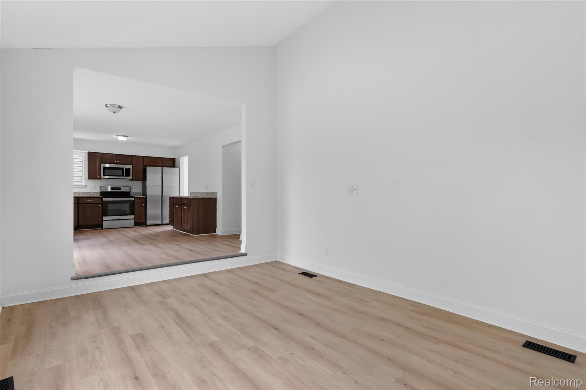 3457 Ashburnam Property Photo 21