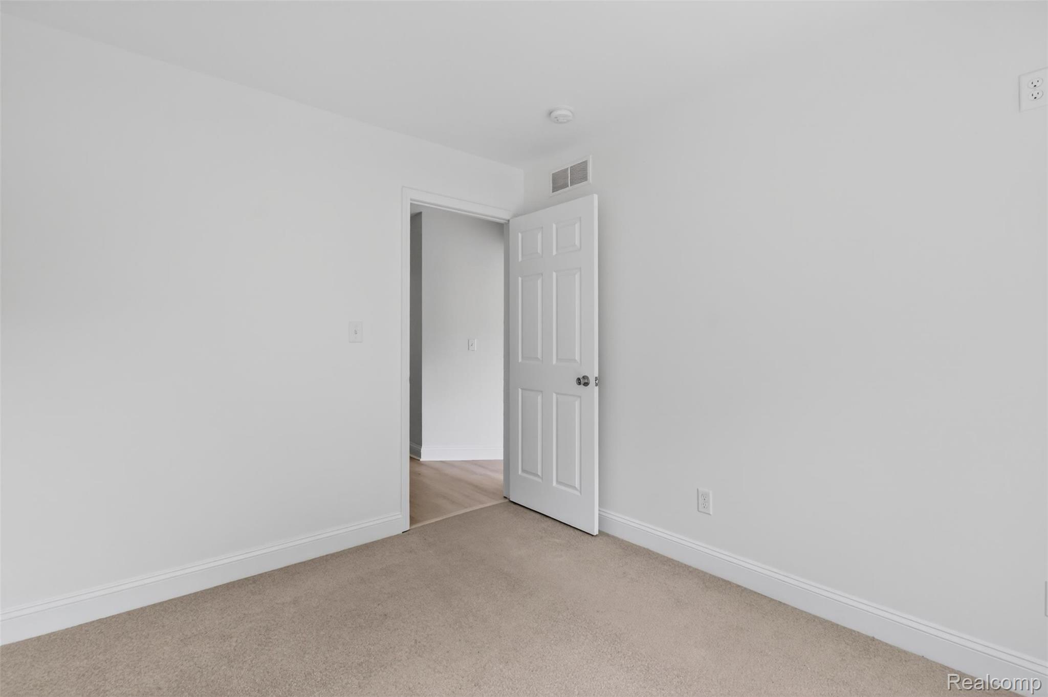 3457 Ashburnam Property Photo 26