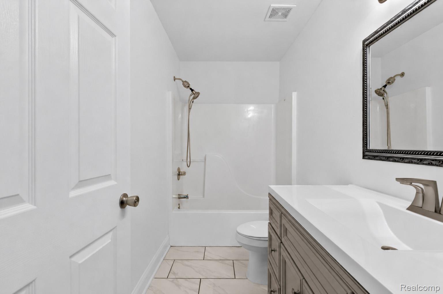 3457 Ashburnam Property Photo 31