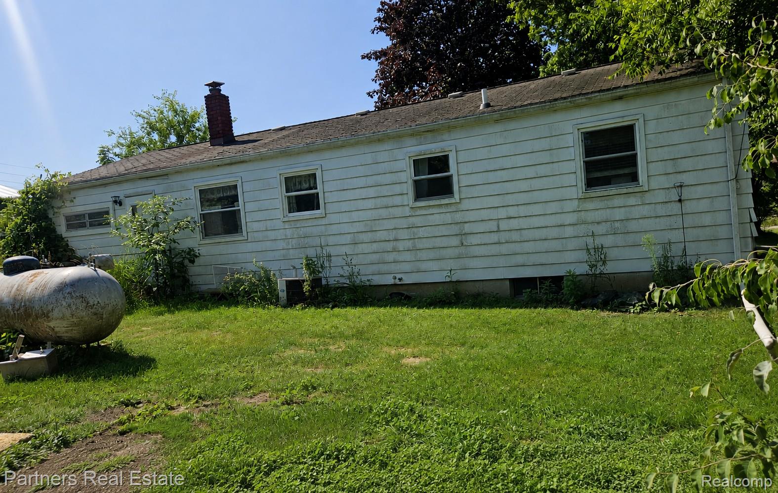 1382 Lucy Road Property Photo 4