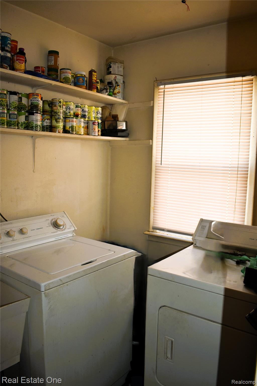 11327 Sherman Avenue Property Photo 12