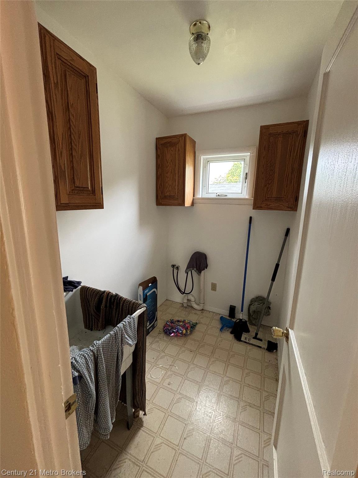750 Ingleside Avenue Property Photo 13