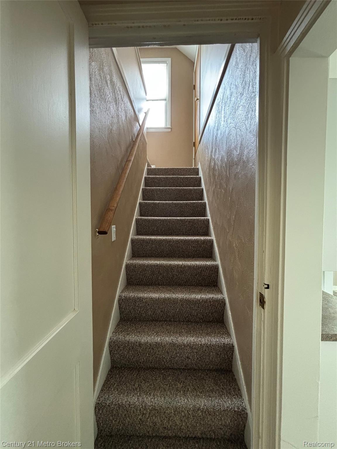 750 Ingleside Avenue Property Photo 14