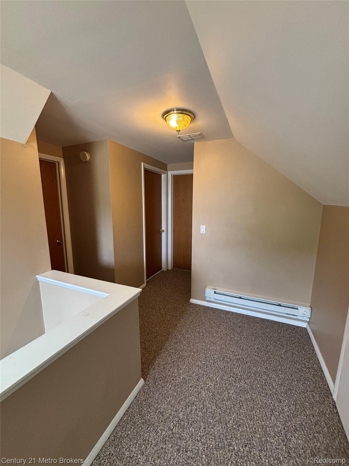 750 Ingleside Avenue Property Photo 17