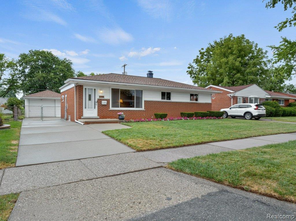 4649 Reader Drive Property Photo 1