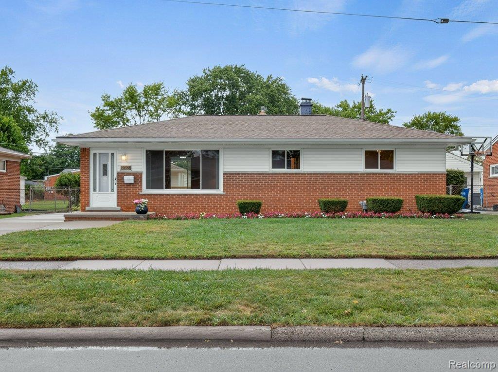 4649 Reader Drive Property Photo 2