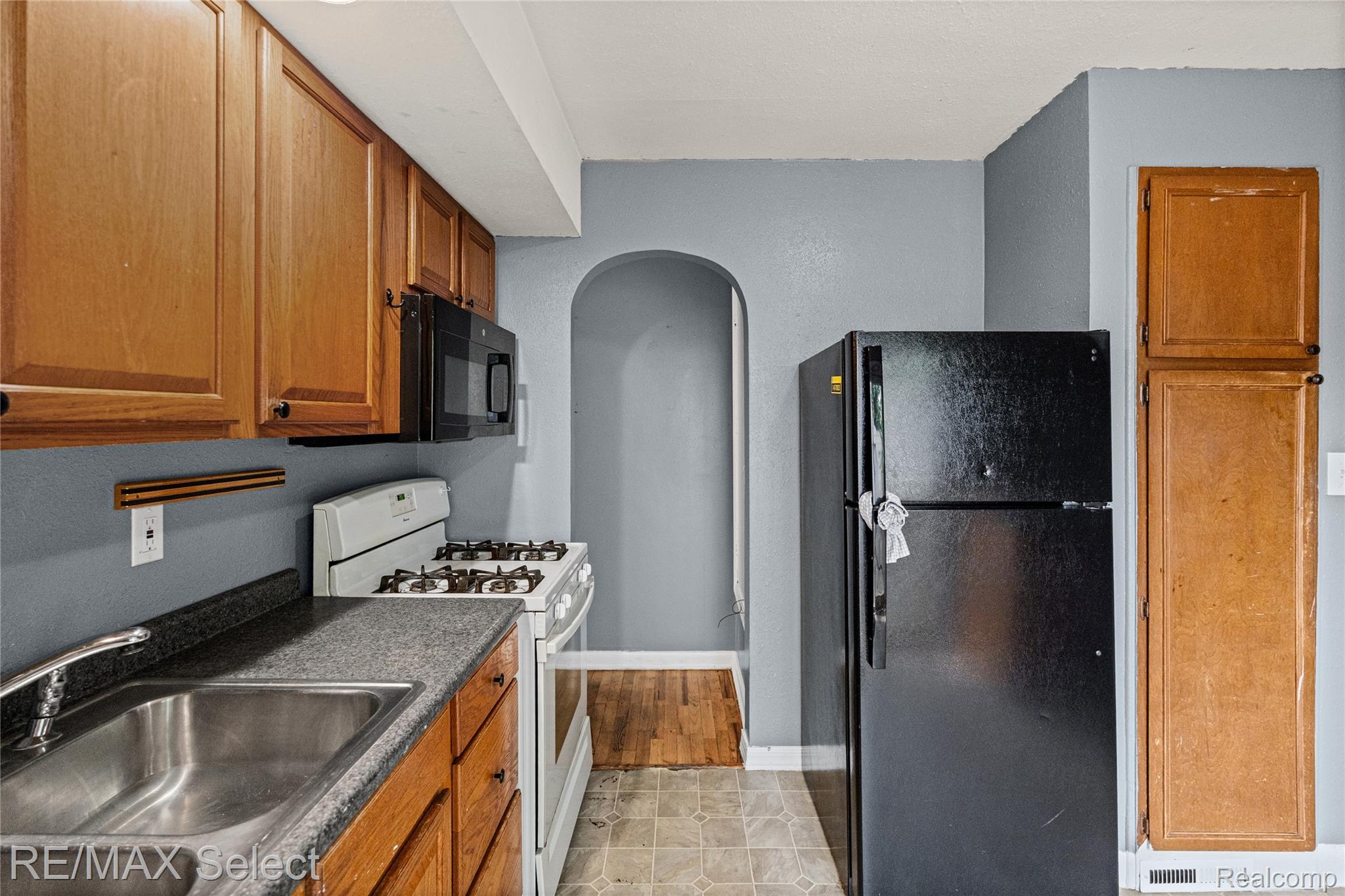 1519 Lincoln Avenue Property Photo 10
