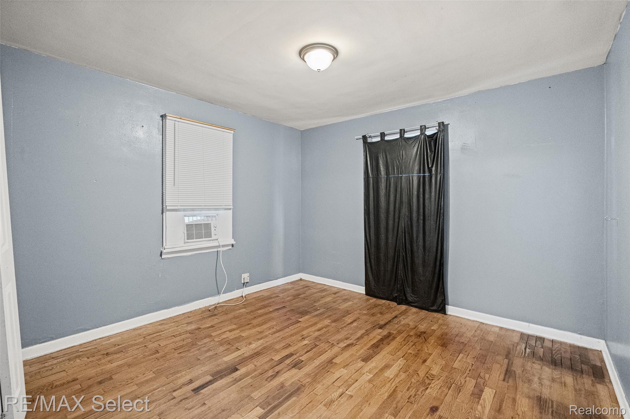 1519 Lincoln Avenue Property Photo 18