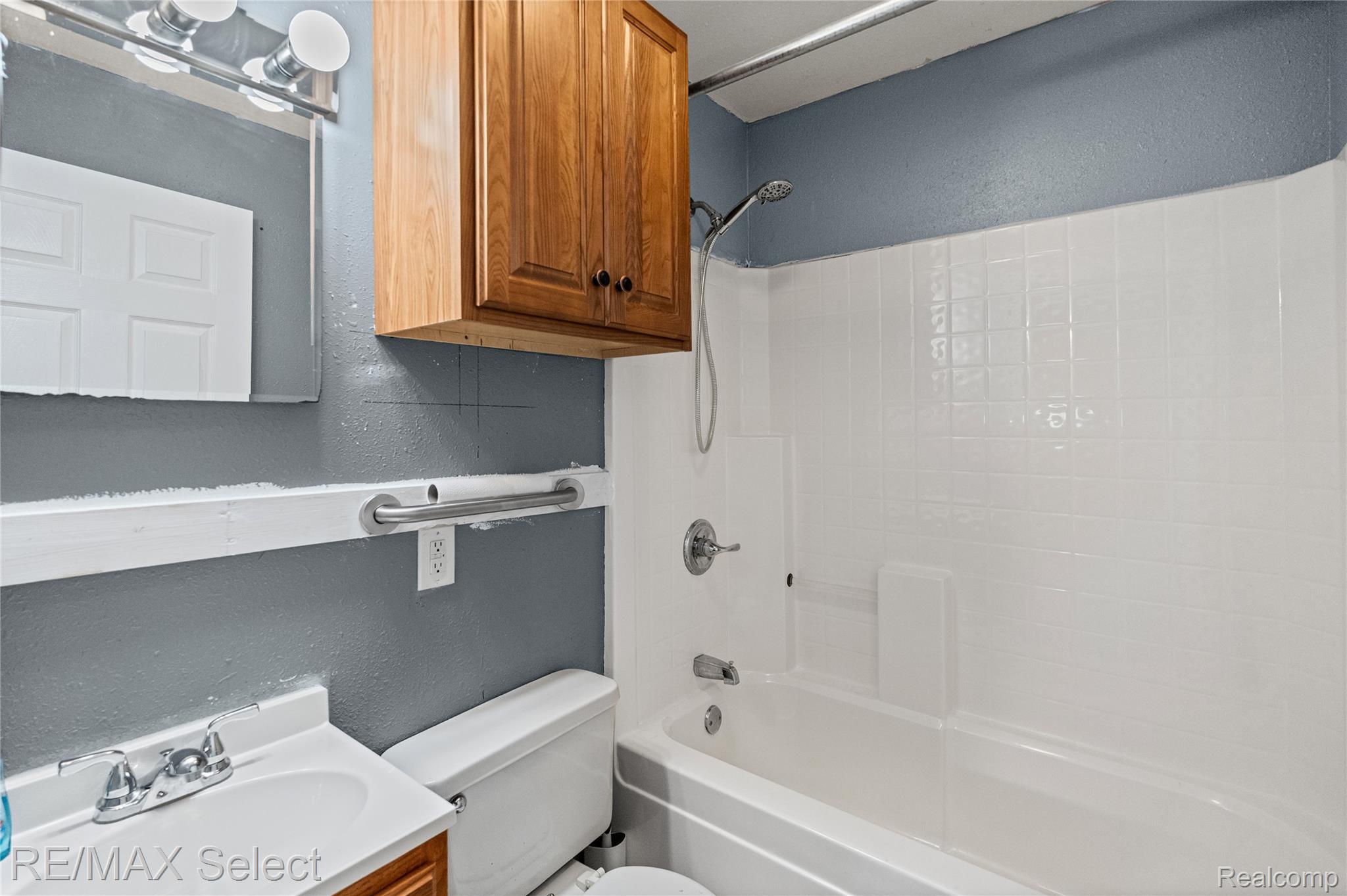 1519 Lincoln Avenue Property Photo 21
