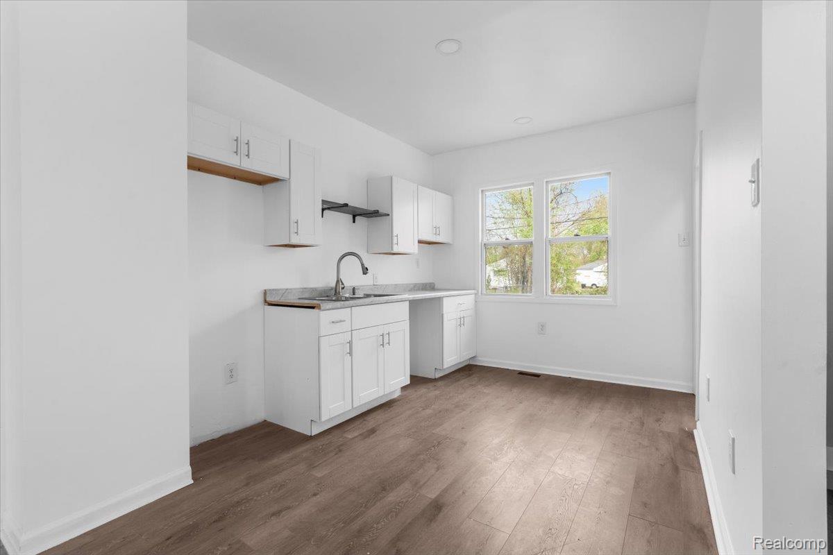 18030 Mackay Street Property Photo 10