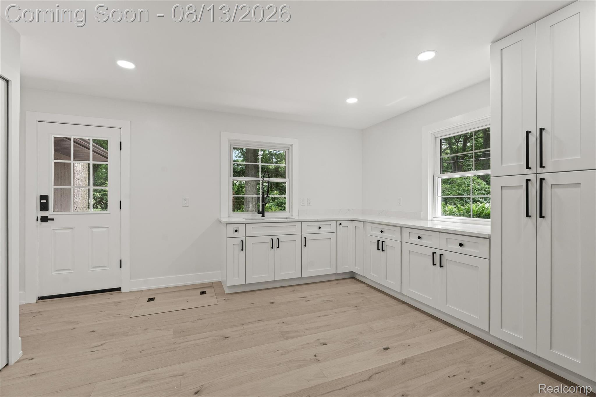 5671 Shadow Lane Property Photo 13