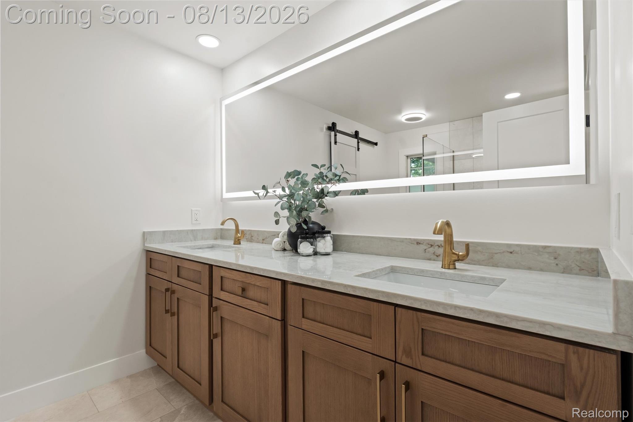 5671 Shadow Lane Property Photo 17