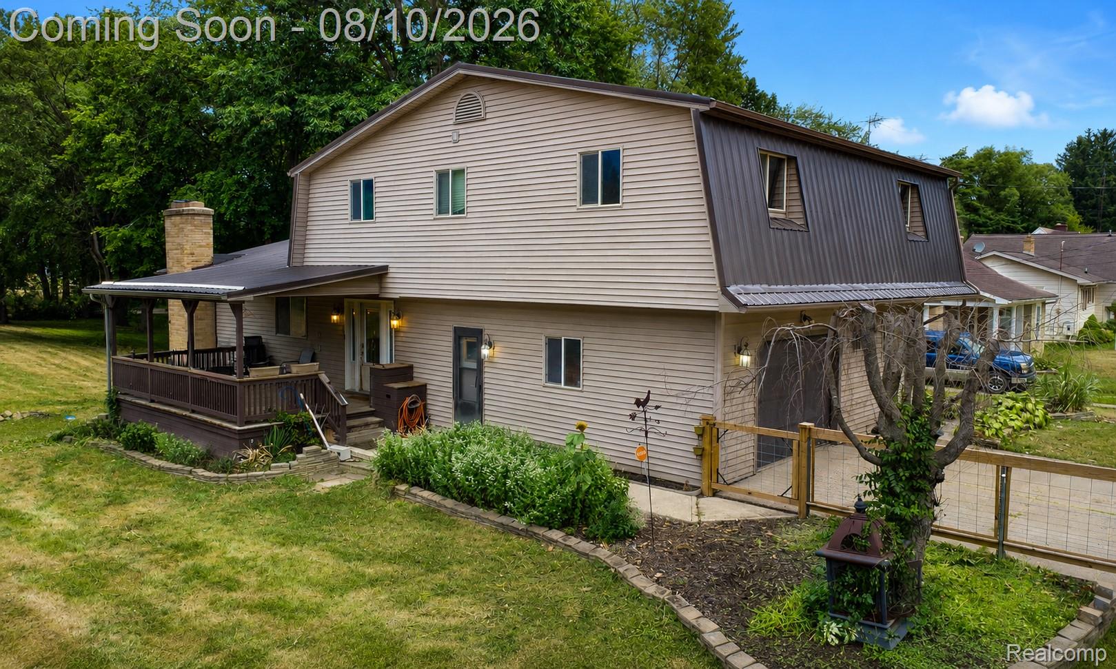3253 N Term Street Property Photo 1